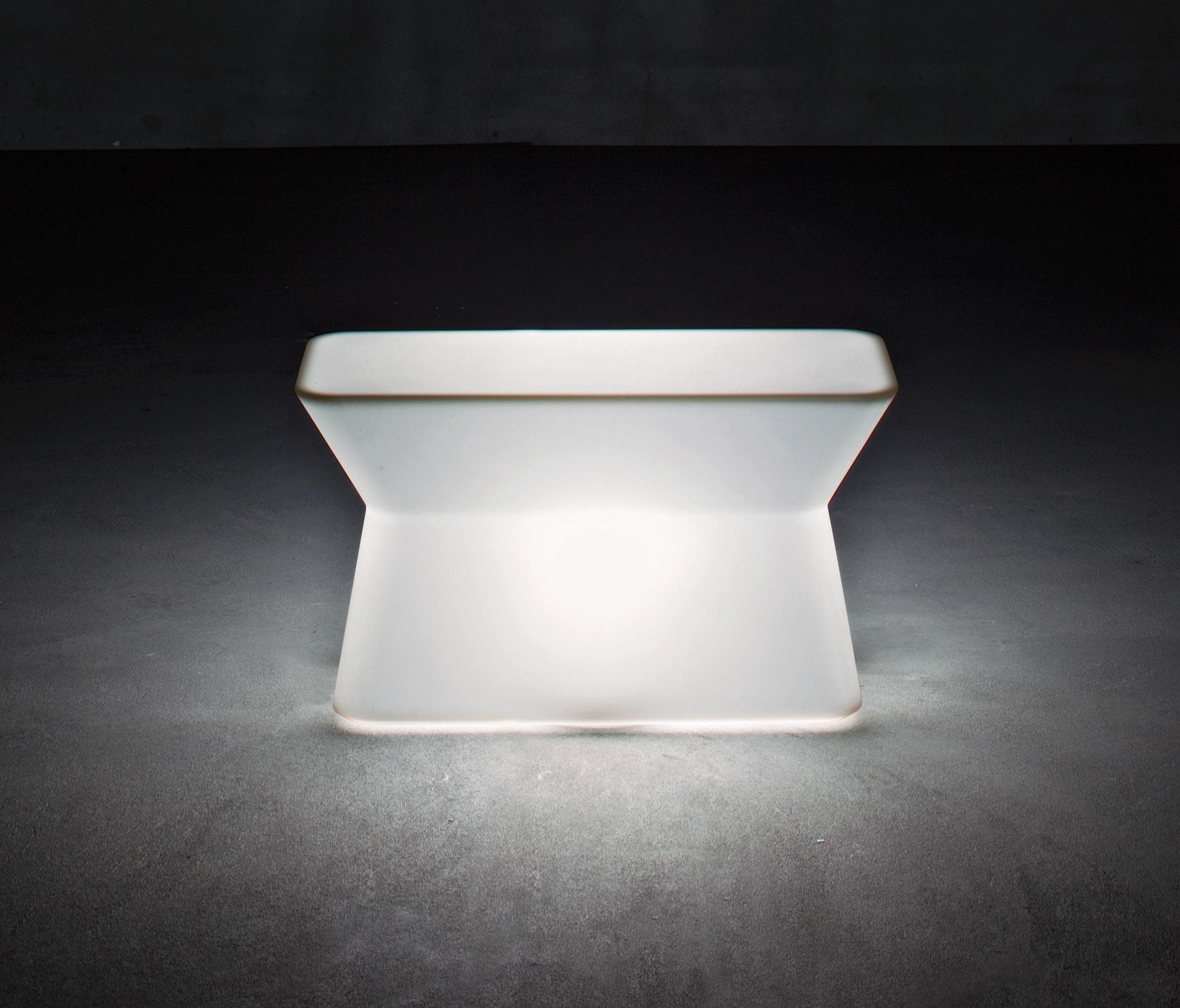 Palenquera Outdoor Table with Light by Serralunga Furniture Tables